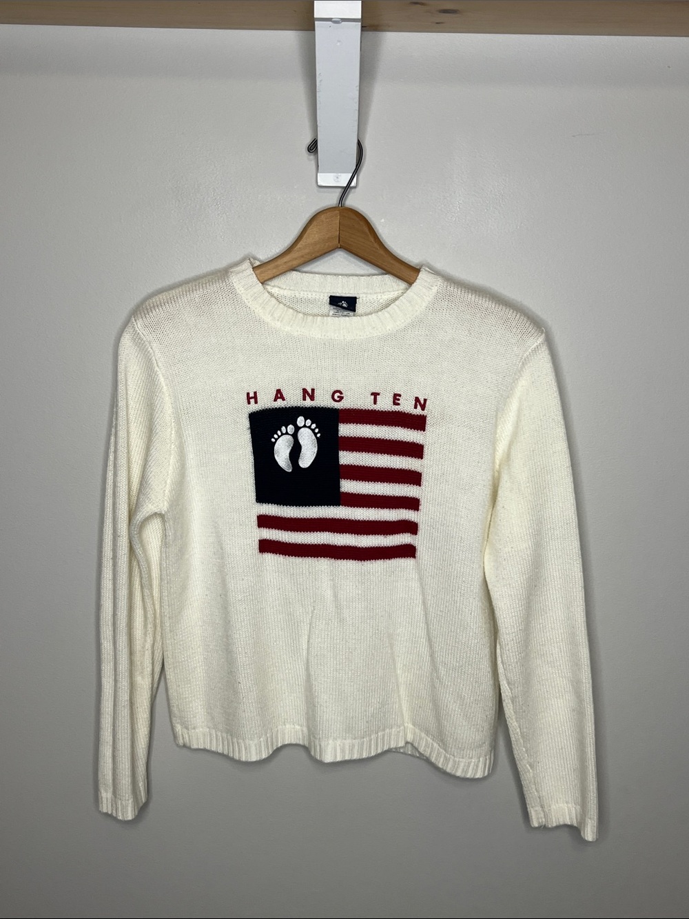 Hang Ten Cream Crewneck Sweater with Red and Navy American Flag, Size Medium